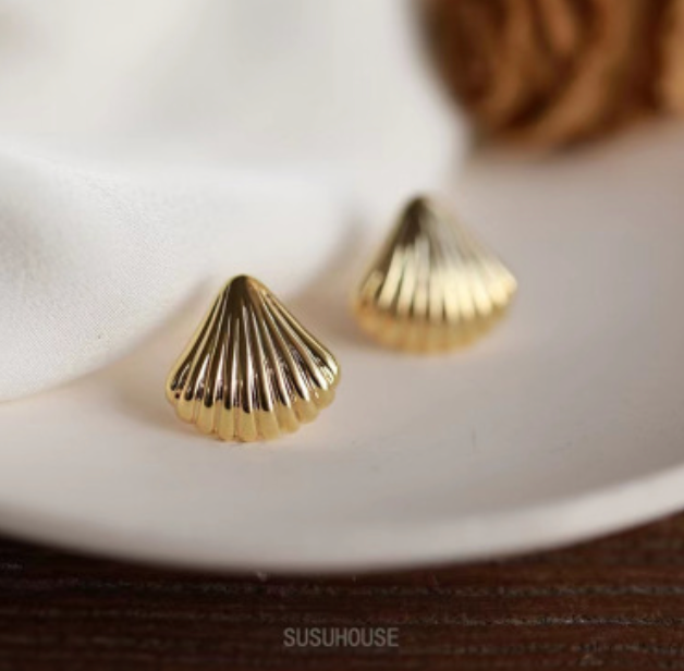 Veil Shell | Minimalist Fan Earrings