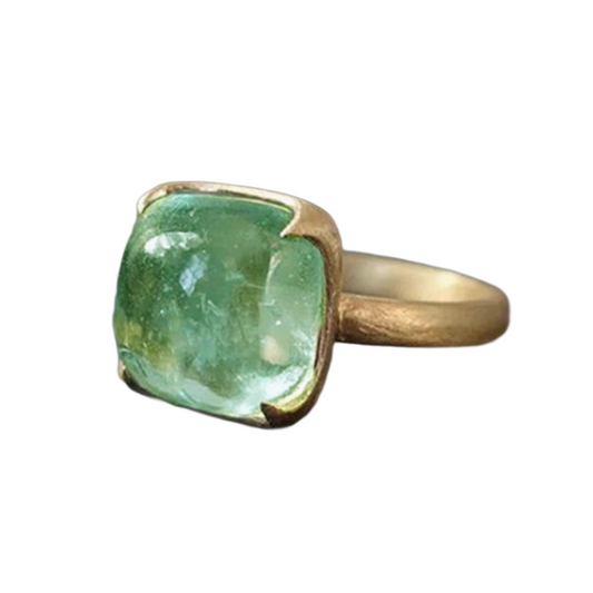 Verdant Peak – Raw Green Crystal Ring